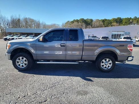 Used 2012 Ford F150 XLT w/ XLT Chrome Pkg image 2