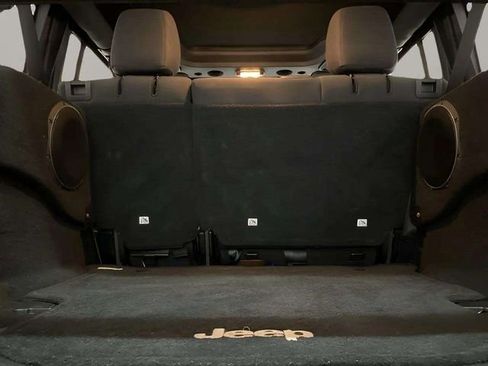 Used 2017 Jeep Wrangler Unlimited Sport w/ Connectivity Group image 79