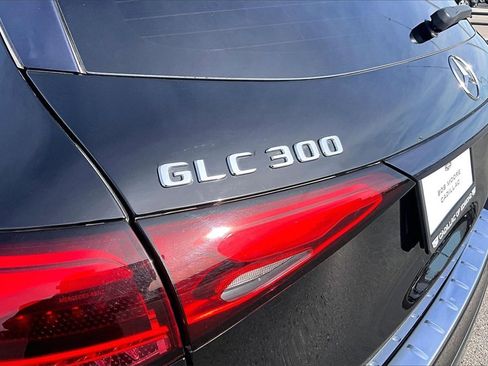 Used 2023 Mercedes-Benz GLC 300 4MATIC image 30
