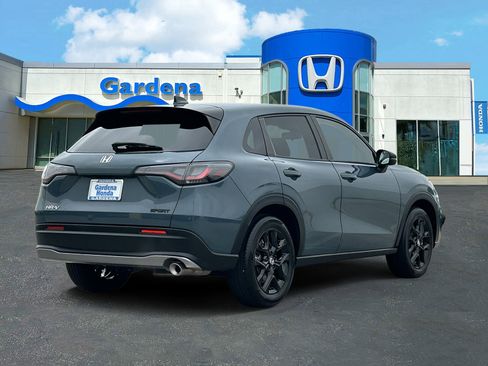 Certified 2025 Honda HR-V Sport image 6