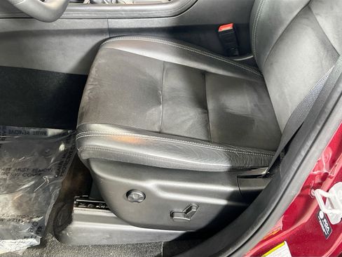 Used 2021 Dodge Durango GT image 19