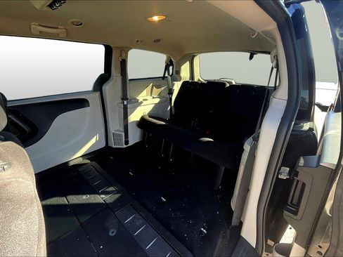 Used 2014 Dodge Grand Caravan SE w/ Quick Order Package 29E SE image 22