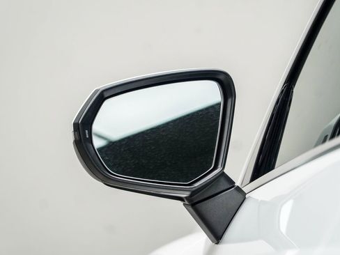 Used 2025 Audi Q3 2.0T Premium AWD/4WD image 16