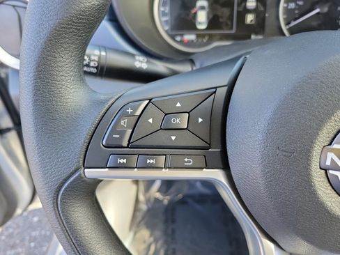 Used 2025 Nissan Versa SV w/ Trunk Package FWD image 22