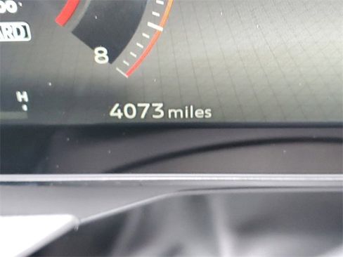 Certified 2025 Nissan Kicks SR image 15