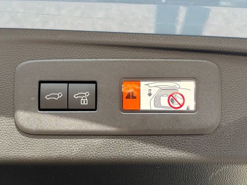 New 2025 Toyota Land Cruiser image 7