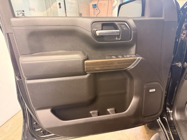 Used 2021 Chevrolet Silverado 1500 LT Trail Boss w/ Convenience Package II AWD/4WD image 10