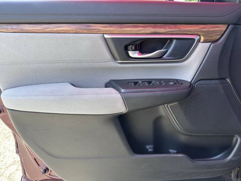 Used 2019 Honda CR-V EX image 24