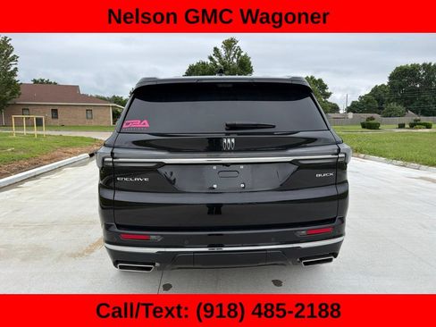 Used 2025 Buick Enclave Avenir w/ Super Cruise Package FWD image 6