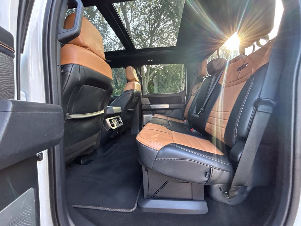 Certified 2024 Ford F250 Platinum w/ FX4 Off-Road Package AWD/4WD image 35