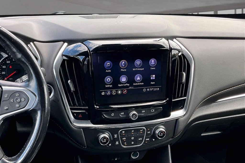 Used 2020 Chevrolet Traverse LT w/ Driver Confidence II Package AWD/4WD image 6