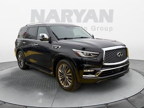 Used 2021 INFINITI QX80 Sensory w/ All-Season Package image 2