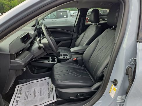 Certified 2025 Ford Mustang Mach-E Select w/ Comfort Package Lite AWD/4WD image 6