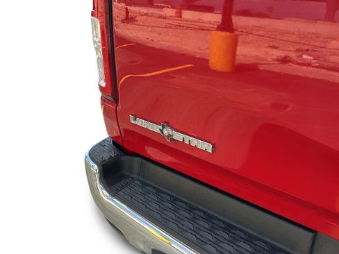 Used 2021 RAM 1500 Lone Star RWD image 32