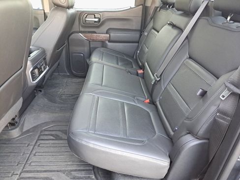 Used 2019 GMC Sierra 1500 Denali w/ Technology Package image 11