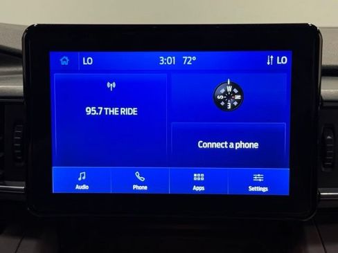 Certified 2023 Ford Explorer XLT w/ Equipment Group 202A RWD image 25