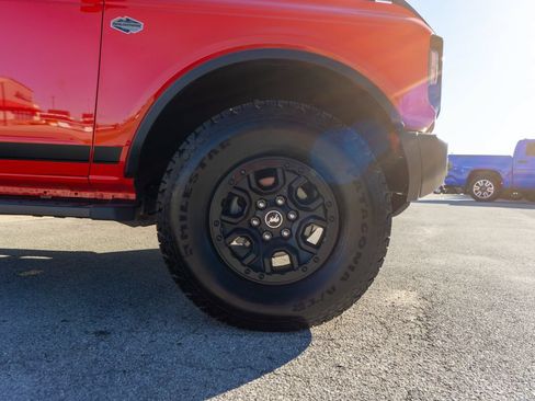 Used 2023 Ford Bronco Wildtrak AWD/4WD image 5