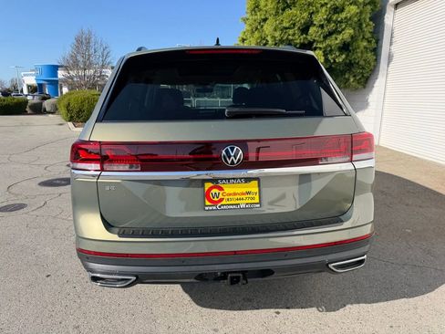 New 2026 Volkswagen Atlas SE FWD image 5
