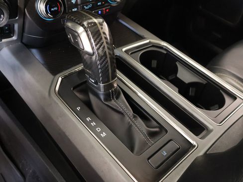 Used 2018 Ford F150 Raptor w/ Equipment Group 802A Luxury image 10