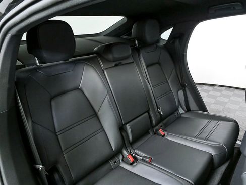 New 2026 Porsche Cayenne S image 23