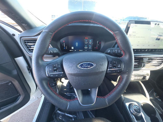 Used 2024 Ford Escape ST-Line w/ Tech Pack #1 AWD/4WD image 9