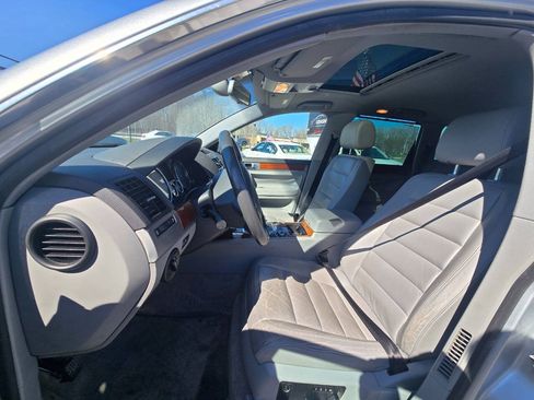 Used 2005 Volkswagen Touareg V6 AWD/4WD image 21