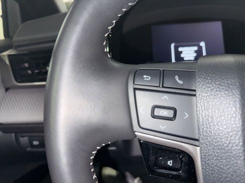 Used 2025 Toyota Camry SE image 22