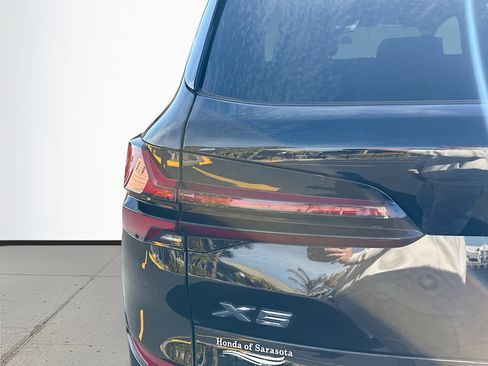 Used 2025 BMW X5 xDrive40i image 11