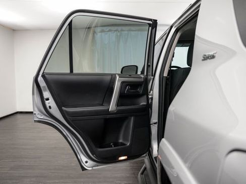 Used 2019 Toyota 4Runner SR5 RWD image 22