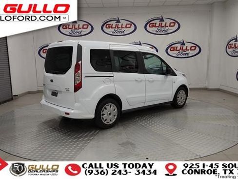 Used 2016 Ford Transit Connect XLT image 8