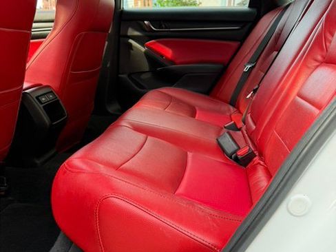 Used 2021 Honda Accord Sport image 17