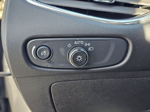 Used 2024 Chevrolet Malibu LT image 15