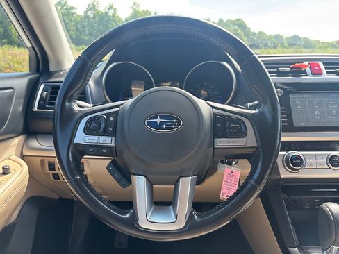 Used 2015 Subaru Outback 2.5i Premium AWD/4WD image 14