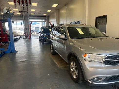 Used 2015 Dodge Durango Limited w/ Nav & Power Liftgate Group AWD/4WD image 1