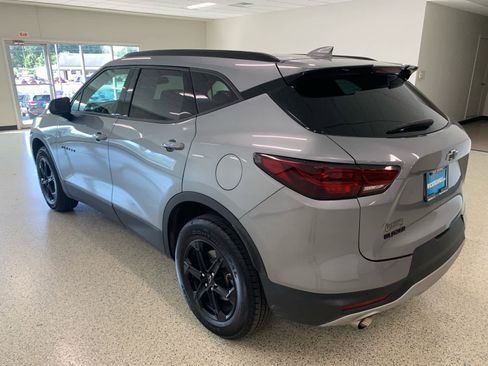 Used 2024 Chevrolet Blazer LT w/ Convenience Package image 11