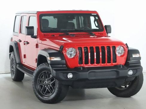 Used 2024 Jeep Wrangler Unlimited Sport AWD/4WD image 2