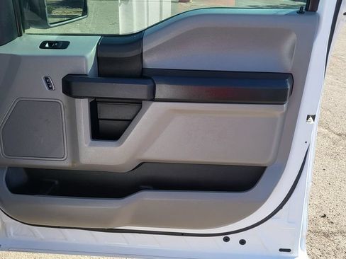 Used 2018 Ford F150 XL w/ Equipment Group 101A Mid RWD image 16