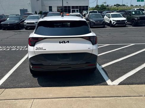 Certified 2026 Kia Sportage X-Line w/ X-Line Premium Package AWD/4WD image 7