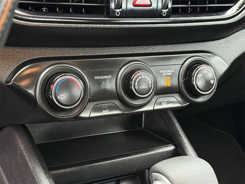 Used 2022 Kia Forte LXS image 24