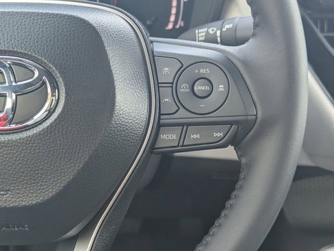 Used 2026 Toyota Corolla SE image 22