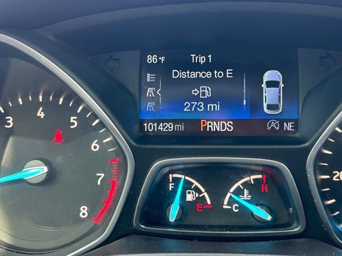 Used 2019 Ford Escape SE image 31