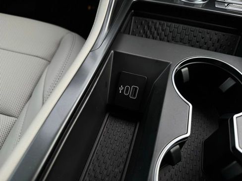 New 2026 Lincoln Nautilus Premier w/ Equipment Group 102A image 38