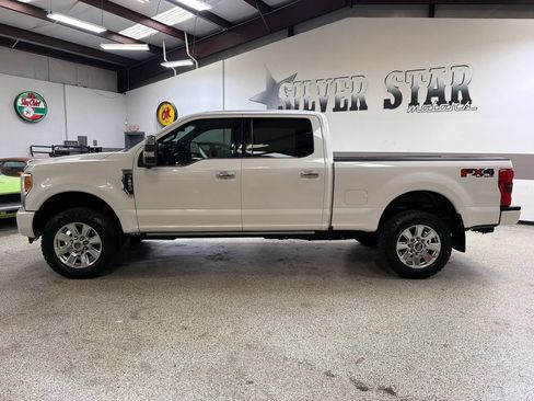 Used 2017 Ford F250 Platinum w/ Platinum Ultimate Package AWD/4WD image 3