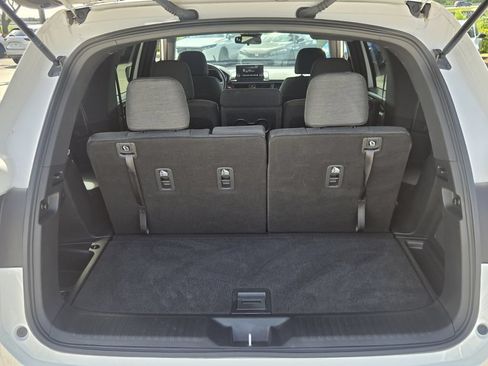 Certified 2023 Honda Pilot Sport image 16