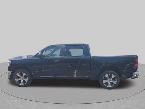 Used 2024 RAM 1500 Laramie AWD/4WD image 6