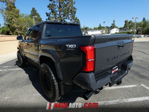 Used 2026 Toyota Tacoma TRD Sport RWD image 15