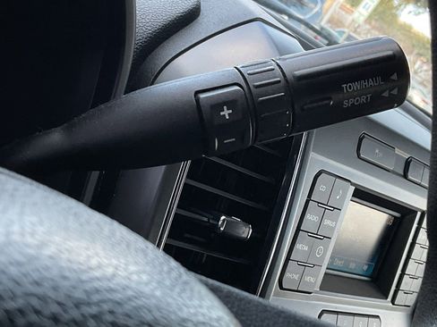 Used 2017 Ford F150 XLT w/ Trailer Tow Package image 30