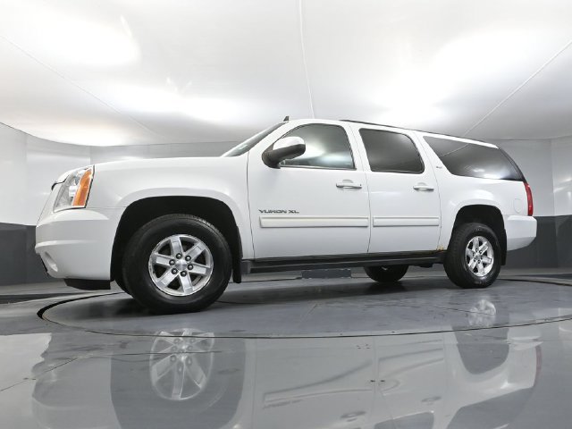 Used 2013 GMC Yukon XL SLT AWD/4WD image 46