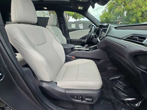 Certified 2025 Lexus TX 350 FWD w/ Technology Package image 12