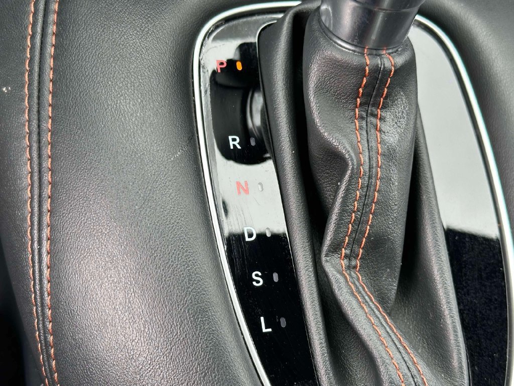 Certified 2025 Honda HR-V Sport image 23
